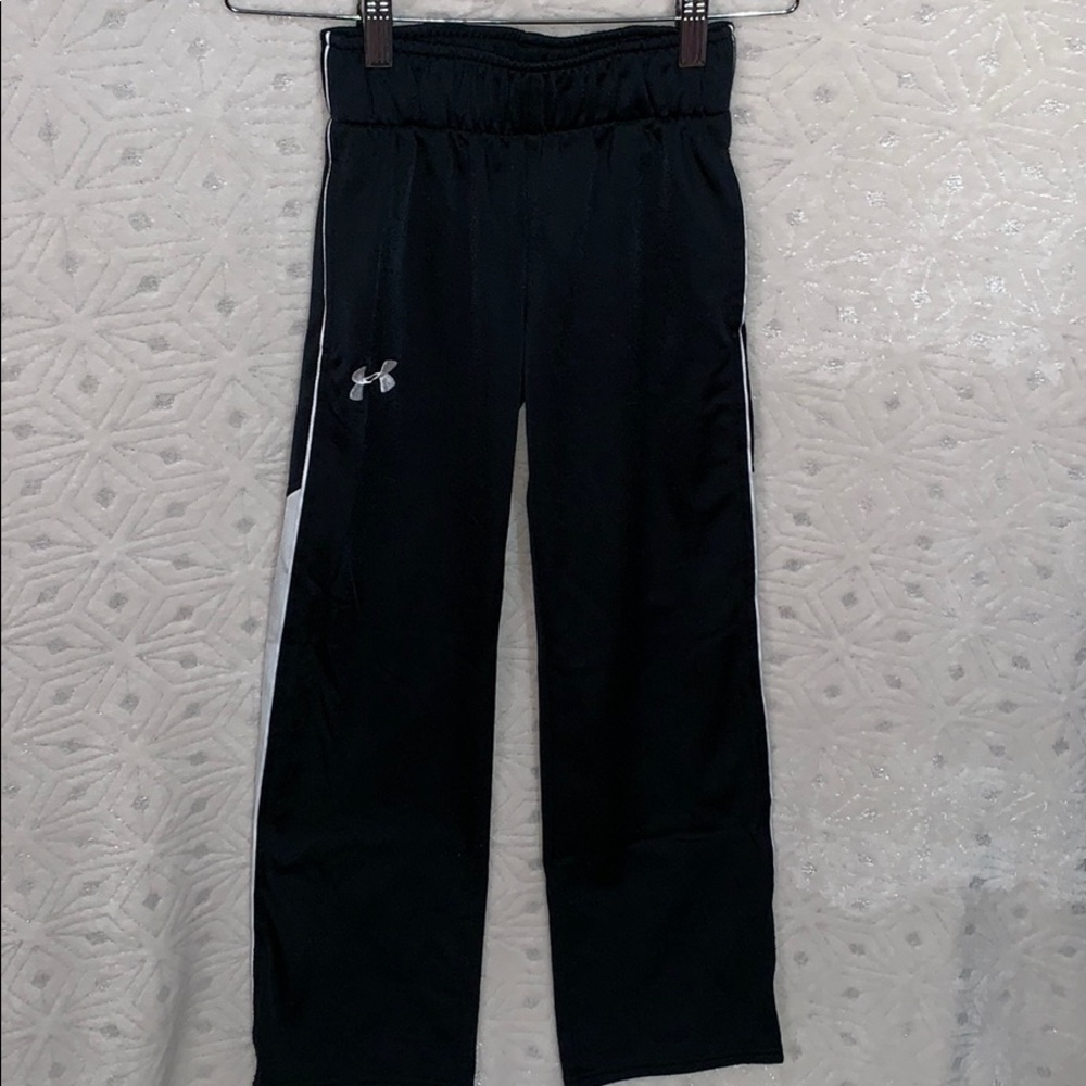 Boys Under Armour pants size xs